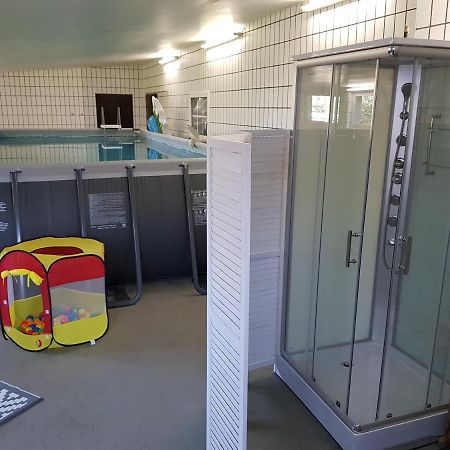 Grosse, Helle Ferienwohnung Mit 2 Balkonen Auf Dem Bauernhof In Der Lueneburger Heide Oetzen Eksteriør bilde