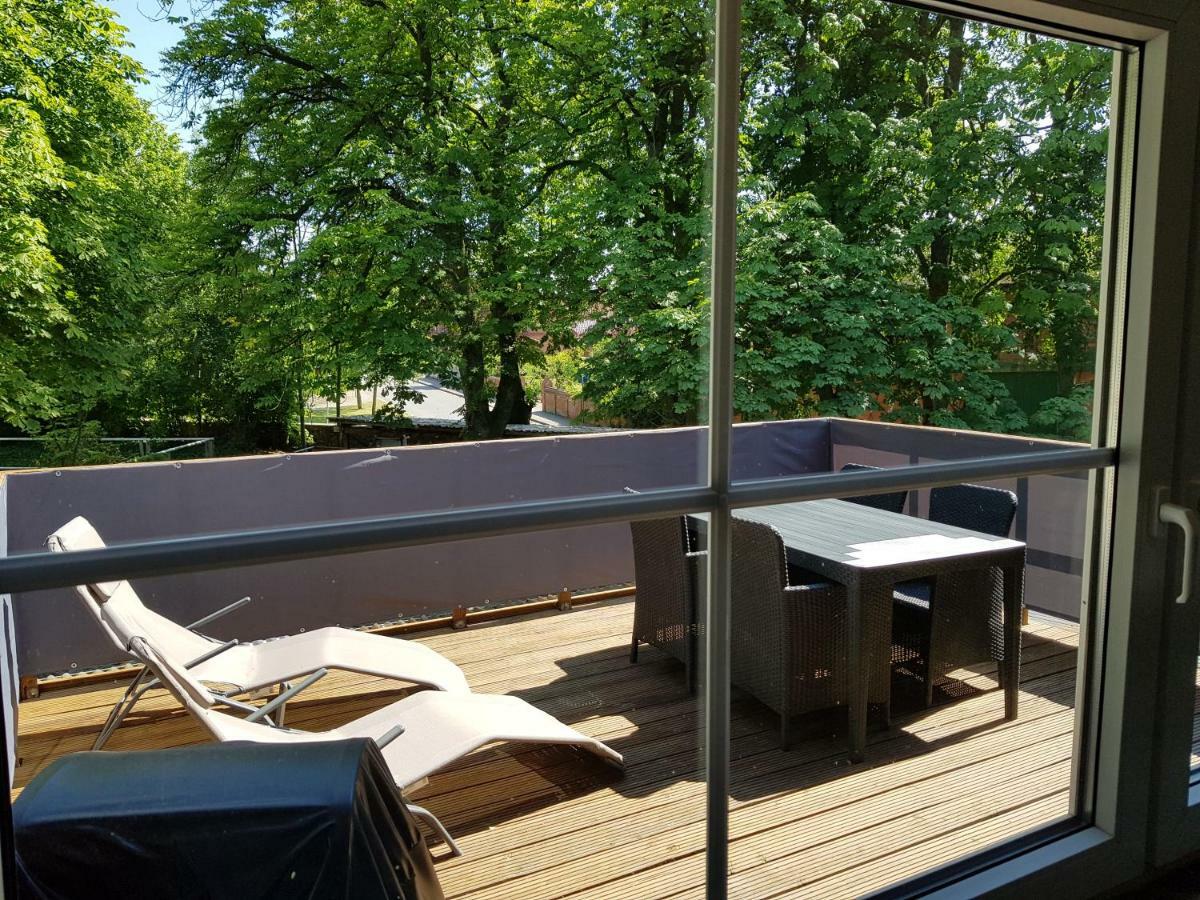 Grosse, Helle Ferienwohnung Mit 2 Balkonen Auf Dem Bauernhof In Der Lueneburger Heide Oetzen Eksteriør bilde